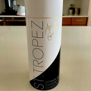St. Tropez tanning foam. Brand new. Never used